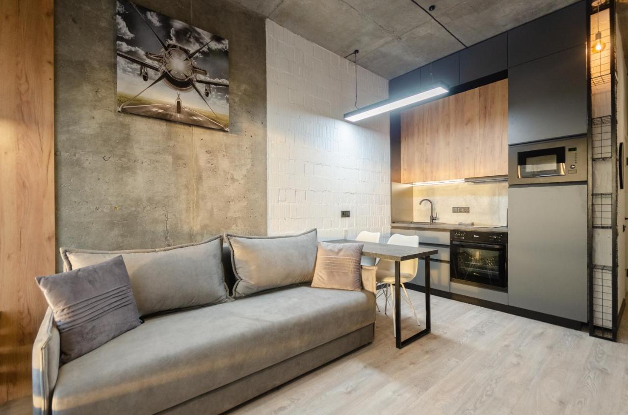 Petrovdom 12-131B Apartments In Rc "Yaroslaviv Grad"Bulvarno Kudriavska 17B Kiev Eksteriør billede